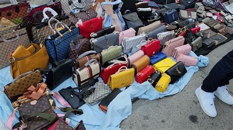 fake watch street vendors|street vendors in nyc.